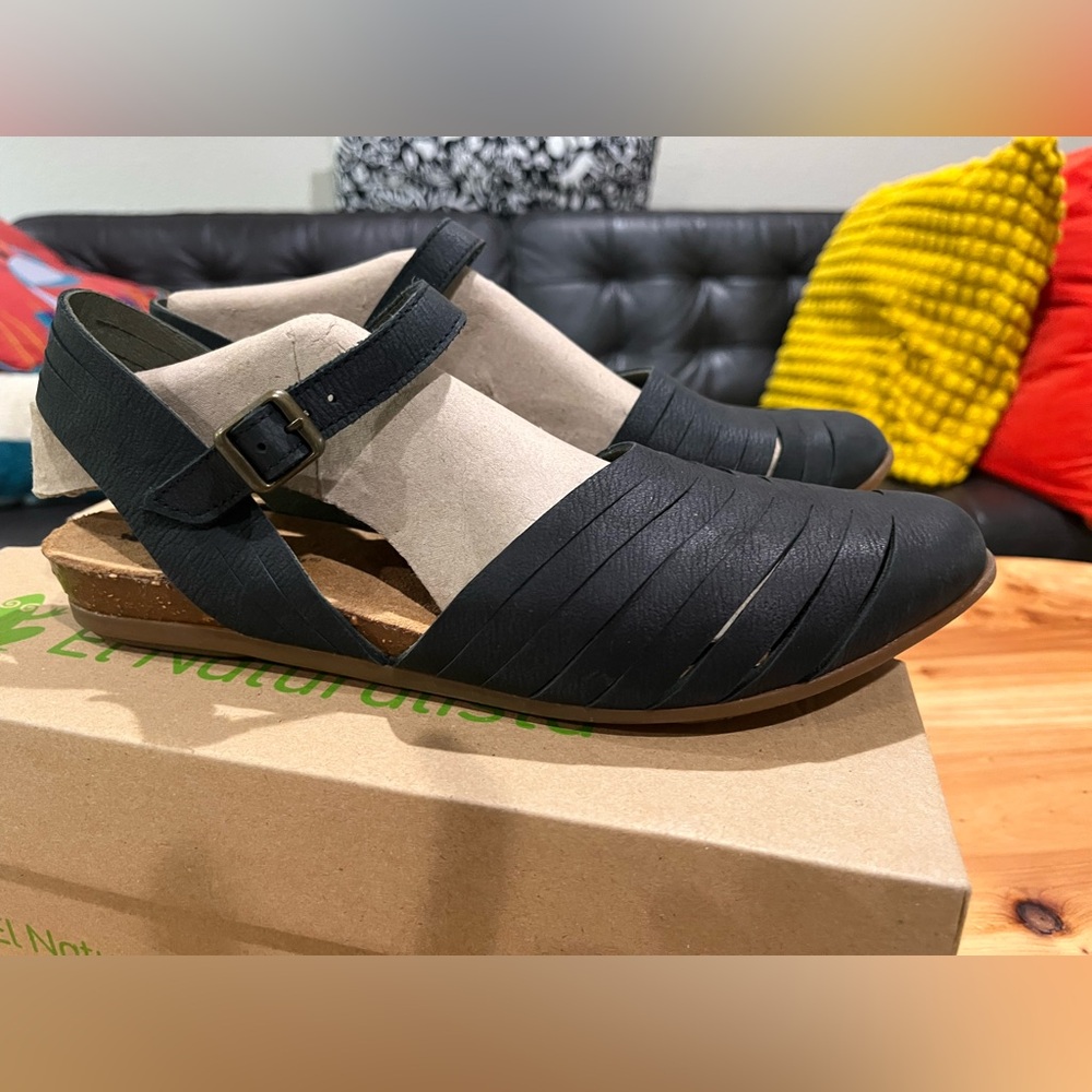 El Naturalista Black Women's Stella Sandals